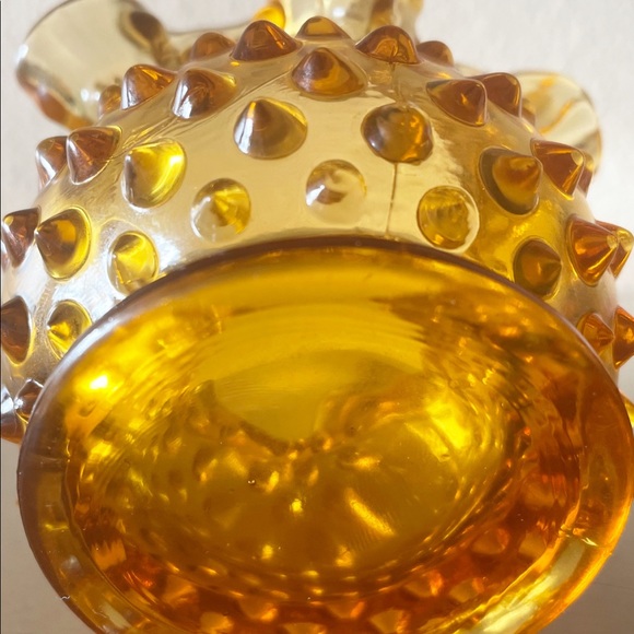 Vintage Fenton glass bowl - Picture 1 of 5